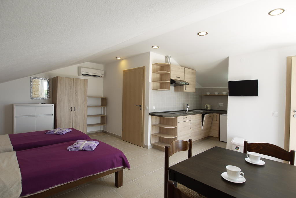 Paklenica Sport Apartments Starigrad Paklenica Værelse billede