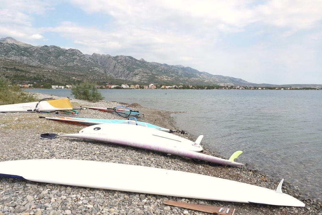 Paklenica Sport Apartments Starigrad Paklenica Eksteriør billede